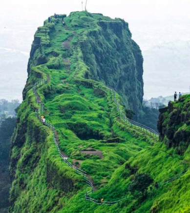 Photo of 10 Treks from Mumbai/ Pune 9/10 by spoorthi