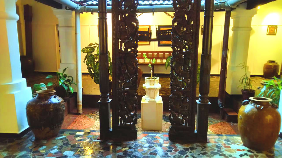 Photo of Gitanjali Gallery, Fontainhas (quarter), Altinho, Panaji, Goa, India by Family On Wheels