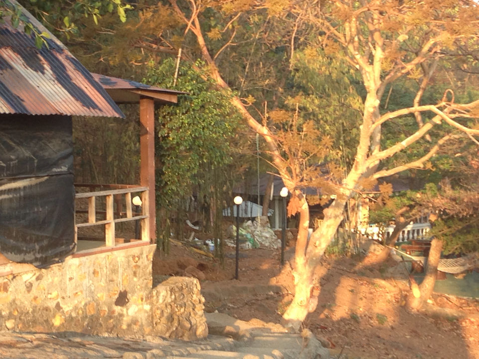 Photo of Ocean Hill, Pareira Farms, Uttan, Mira Bhayandar, Maharashtra, India by Nikhil Das