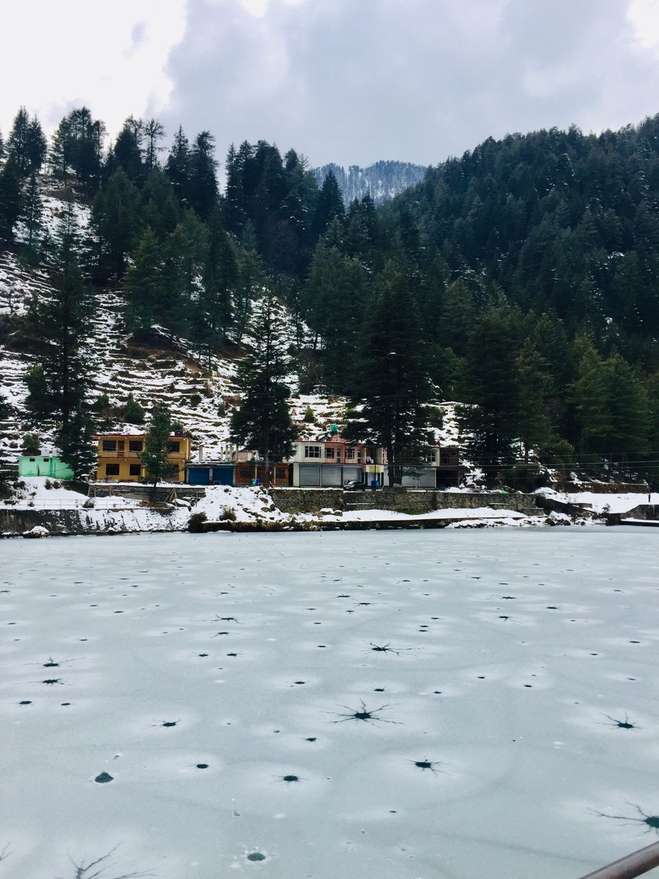 Photo of Barot Valley, Distt Mandi, Himachal Pradesh, India by Shuab Khan