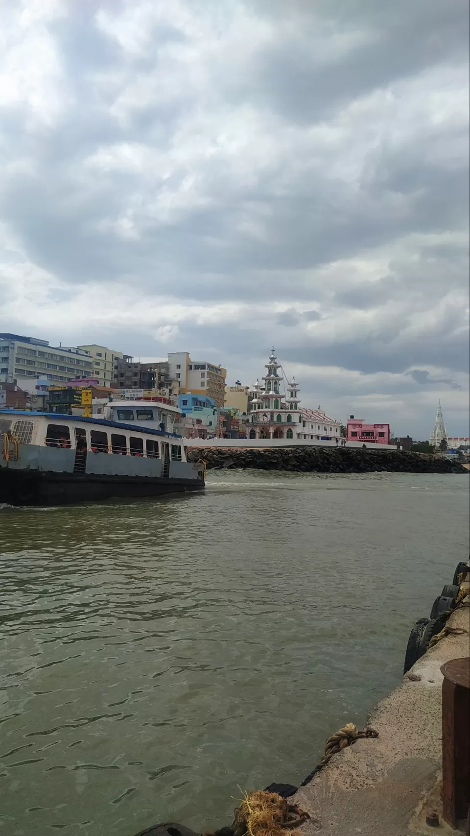 Photo of Tiruparapu, Tamil Nadu, India by Ukdc Jai