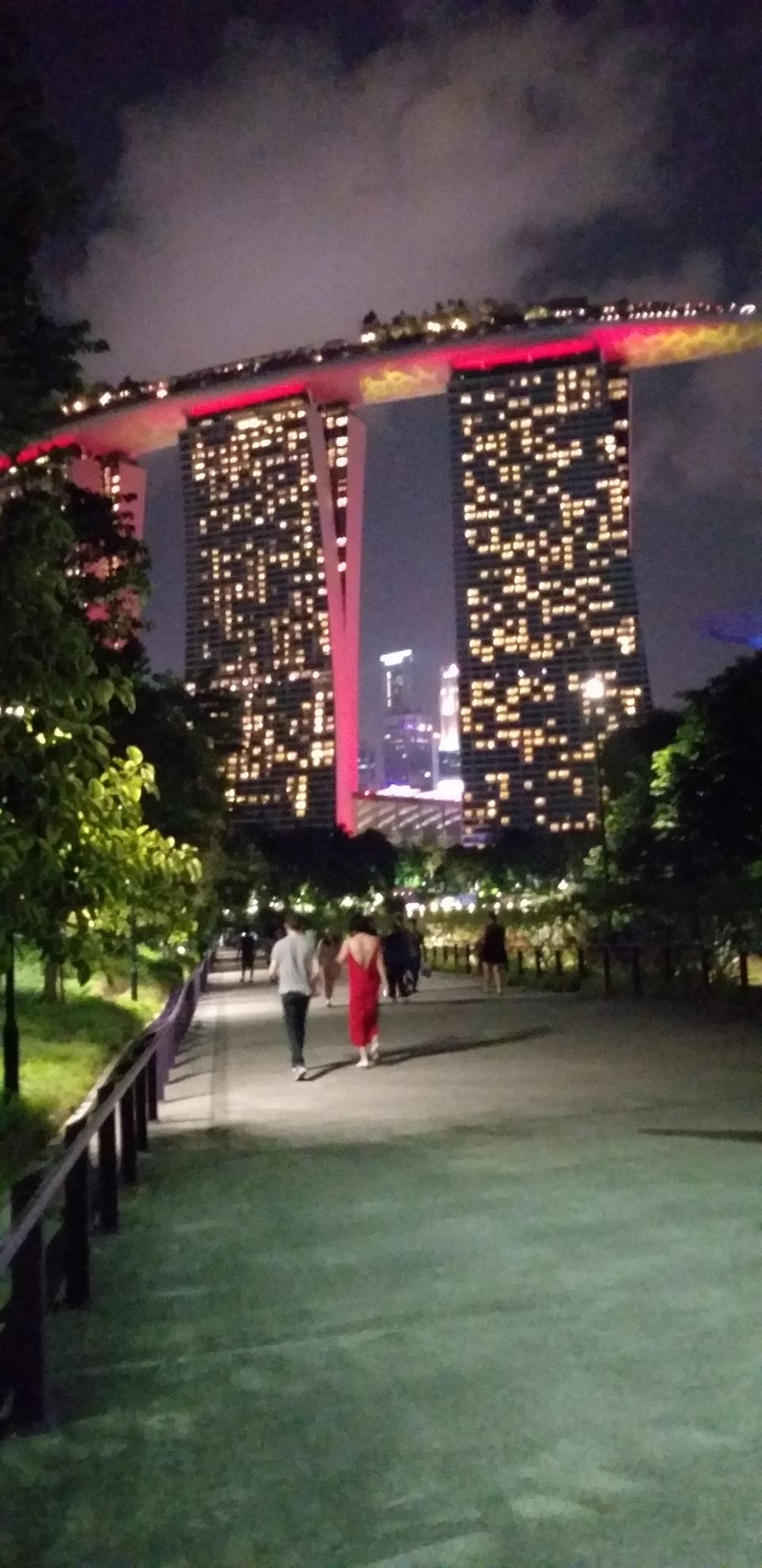 Photo of Bayfront Avenue, Marina Bay Sands, Singapore by Vaibhav GS