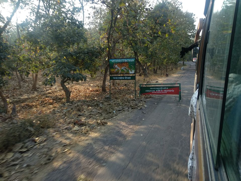 Photo of Khajuraho Trip ( UNESCO World heritage site ) by Ratan Kumar yadav