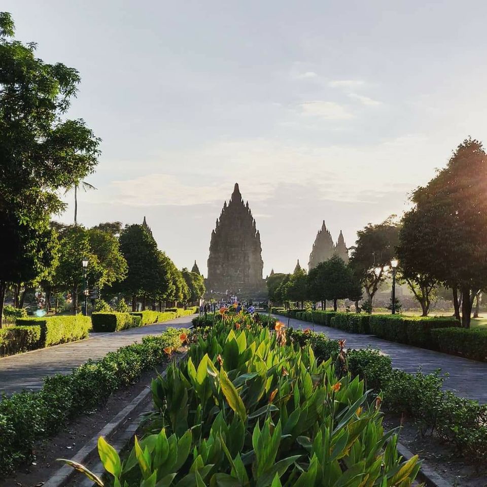 Photo of Prambanan Temple, Jalan Raya Solo - Yogyakarta, Kranggan, Bokoharjo, Sleman Regency, Special Region of Yogyakarta, Indonesia by Kajol Agarwal