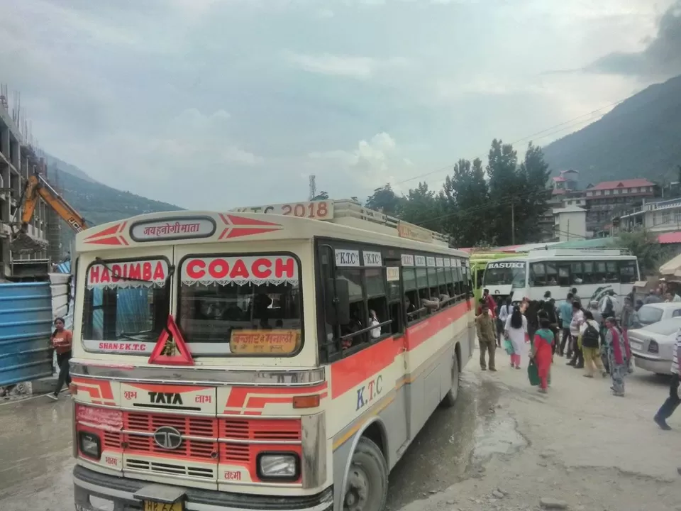 Photo of Kullu Bus Stand, Sarvari, Kullu, Himachal Pradesh, India by Abhishek Ganguly...MyTravel Box