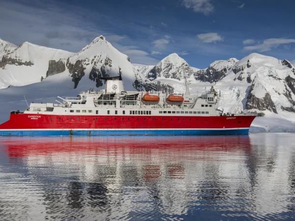 Photo of All you need to know for planning a trip to Antarctica 9/12 by neha garg