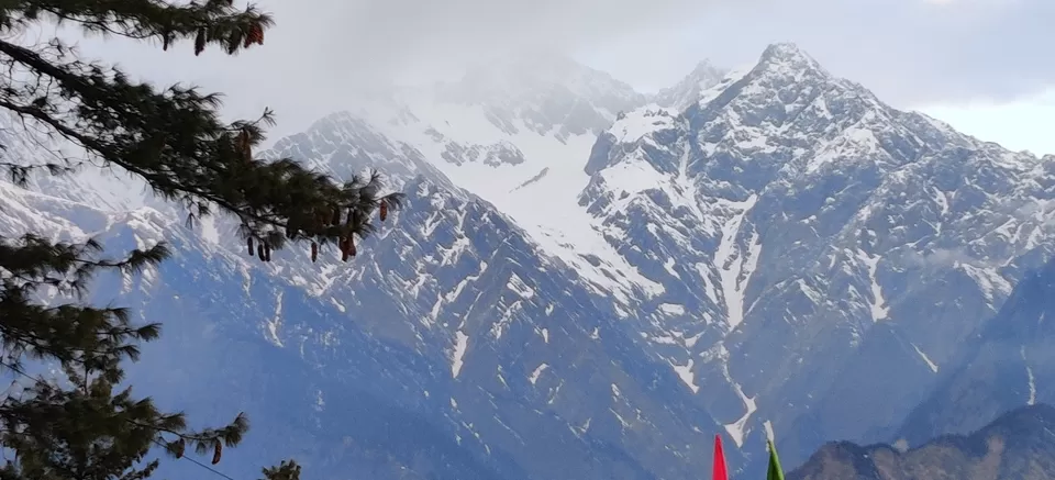 Photo of Auli, Auli Laga Salude, Uttarakhand, India by Ashray