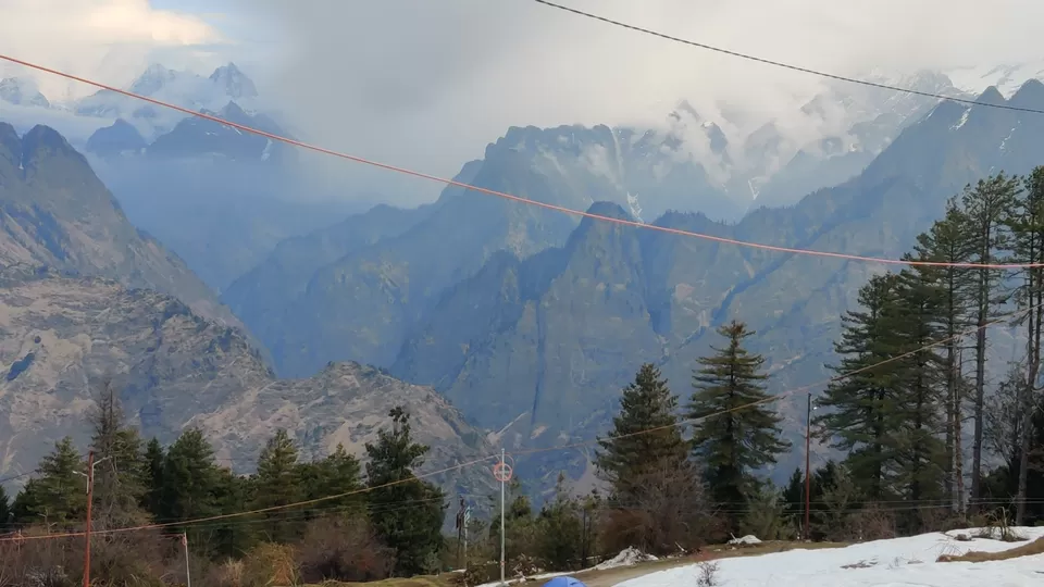 Photo of Auli, Auli Laga Salude, Uttarakhand, India by Ashray