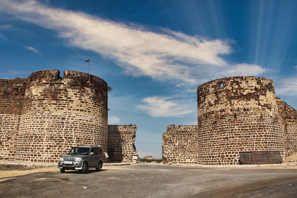 Photo of Lakhpat Fort : Unknown gem of Kutch. 11/12 by Setu Chhaya