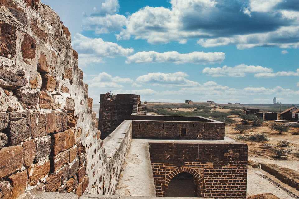 Photo of Lakhpat Fort : Unknown gem of Kutch. 8/12 by Setu Chhaya