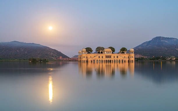 Photo of झील में तैरता एक रहस्यमयी महल: जलमहल by मैं घुमंतू