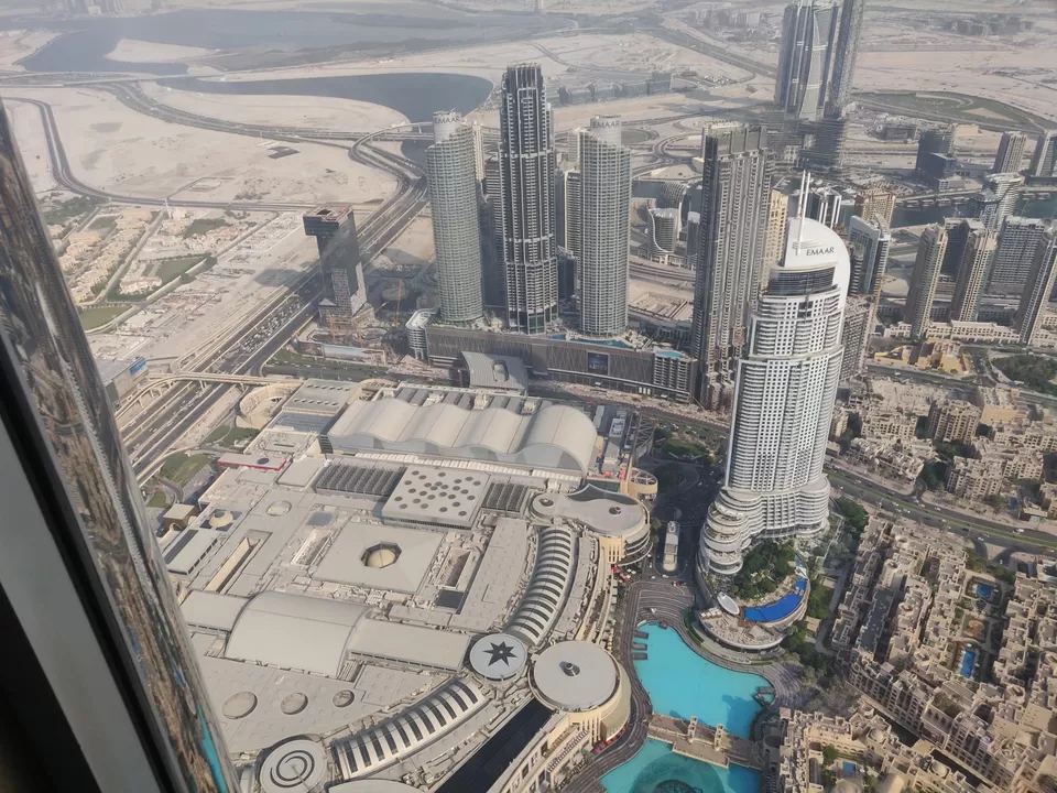 Photo of At The Top - Burj Khalifa, Blvd Dubai - Sheikh Mohammed Bin Rashid - Dubai - United Arab Emirates by Vishav Suri