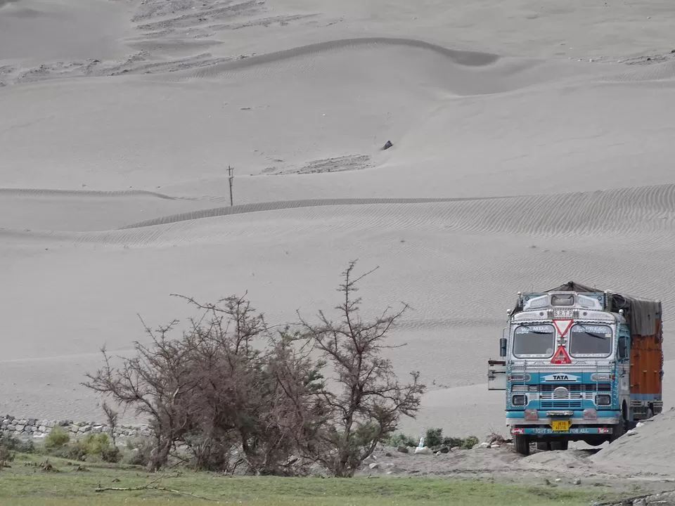 Photo of Hunder Sand Dunes, Hunder by Mahesh Mohandasan