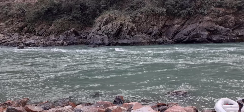 Photo of Experience LIFE at Rishikesh. by Sagar Arora