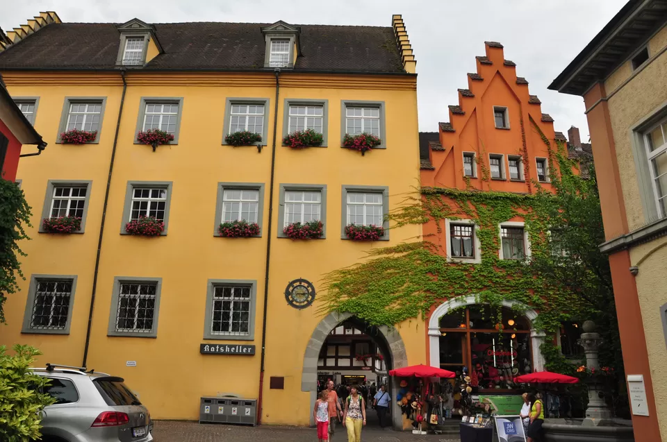 Photo of Gasthof Zum Bären, Marktplatz, Meersburg, Germany by Megh Dhanush