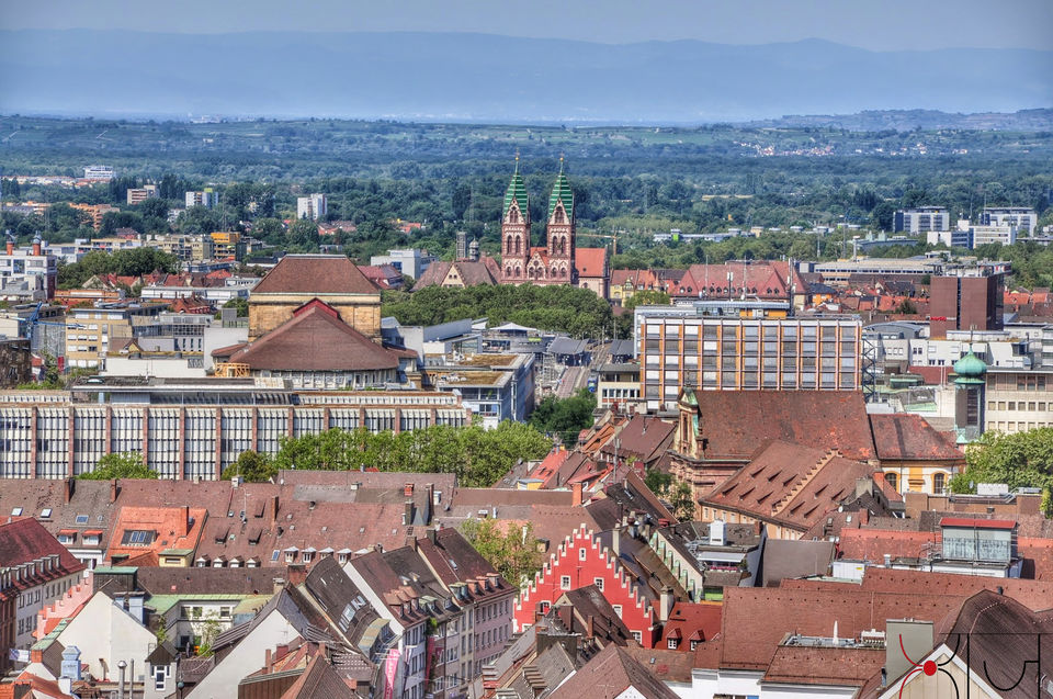 Photo of Freiburg im Breisgau: Music for eyes! 13/33 by Megh Dhanush