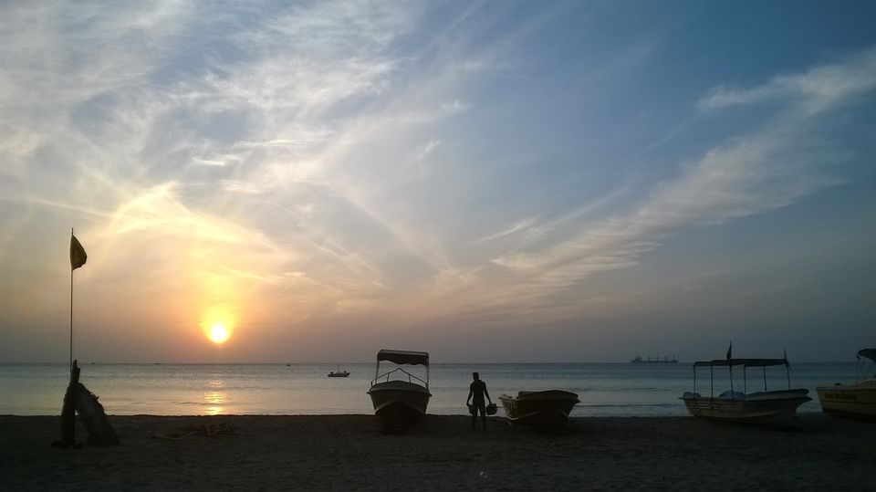 Photo of Trincomalee.. Calm, serene and unexplored 3/3 by Sunetra Biswas