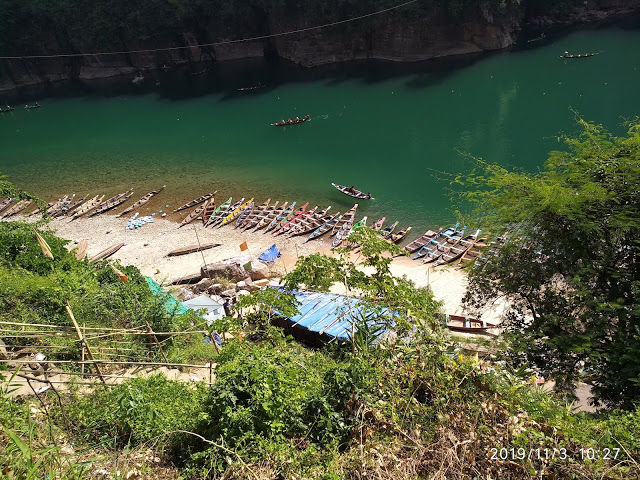 Photo of the forgotten worlds - arunachal pradesh and meghalaya - day 12 - dawki & mawylnnong 16/21 by Kamalakar Venigalla