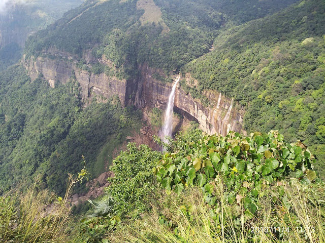 Photo of the forgotten worlds - arunachal pradesh and meghalaya - day 13 waterfalls galore 17/18 by Kamalakar Venigalla