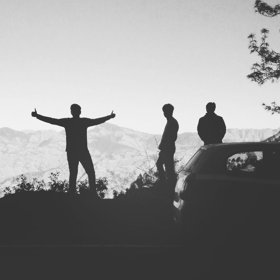 Photo of #TripotoTakeMeToSandakphu An open heart on an open road ! 7/20 by Bhuvan Bhuv