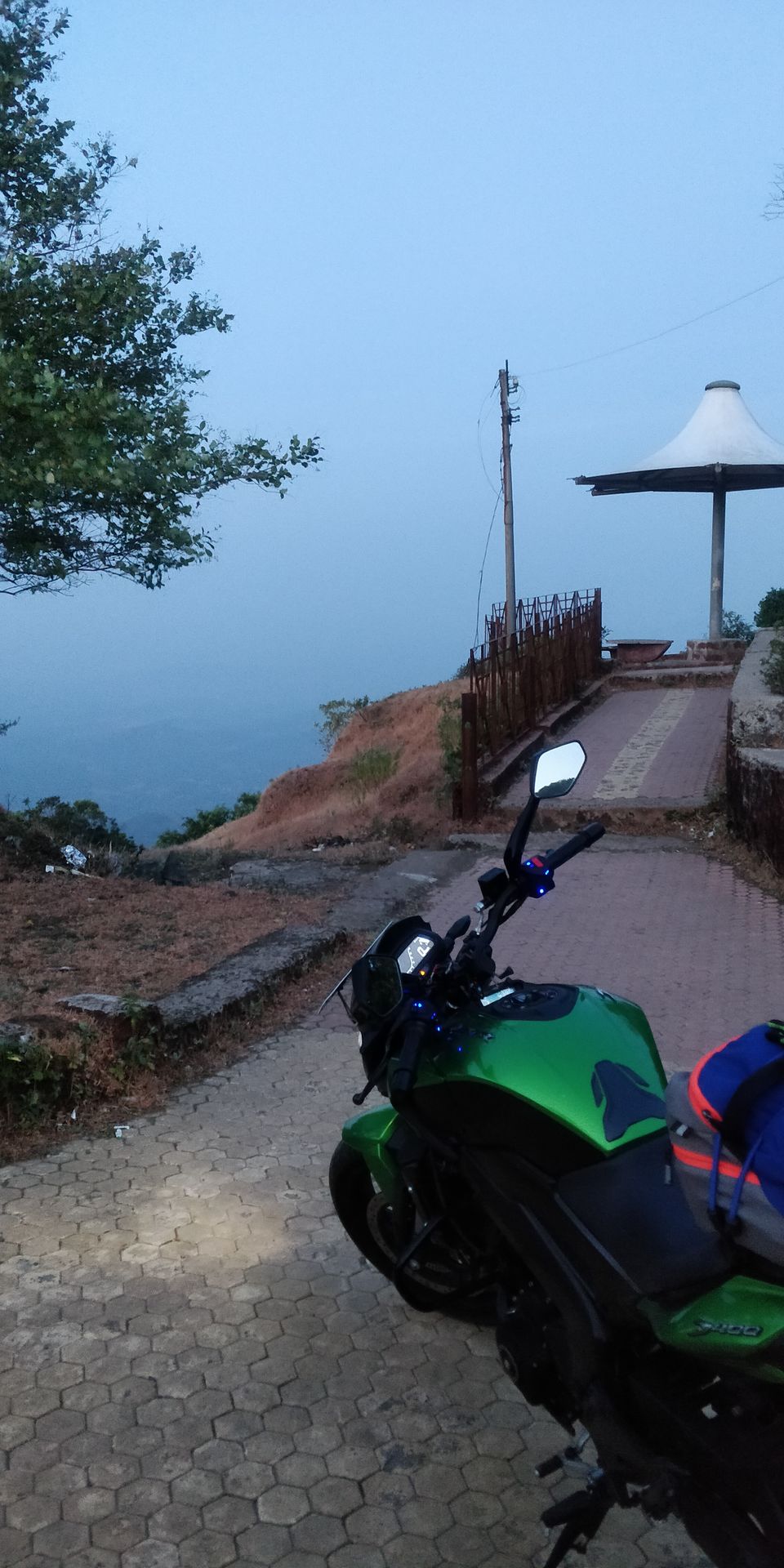 Photo of Amboli Ghat Waterfall, Amboli, Maharashtra, India by Shivam Bagga