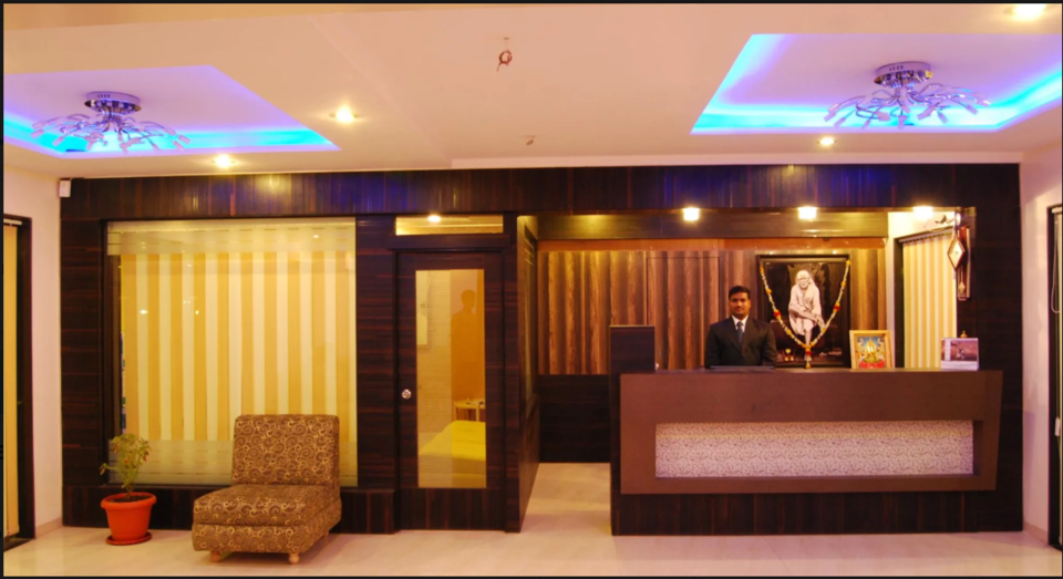 Photo of Shirdi, Maharashtra, India by frotels