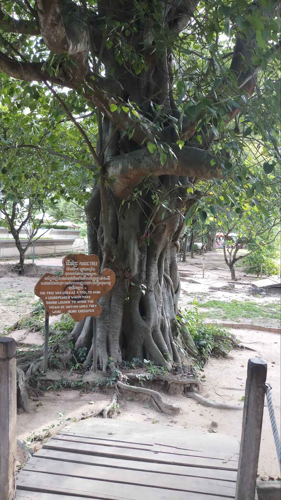 Photo of Choeung Ek Genocidal Center, ផ្លូវជើងឯក, Phnom Penh, Cambodia by Bitesoftravelbug