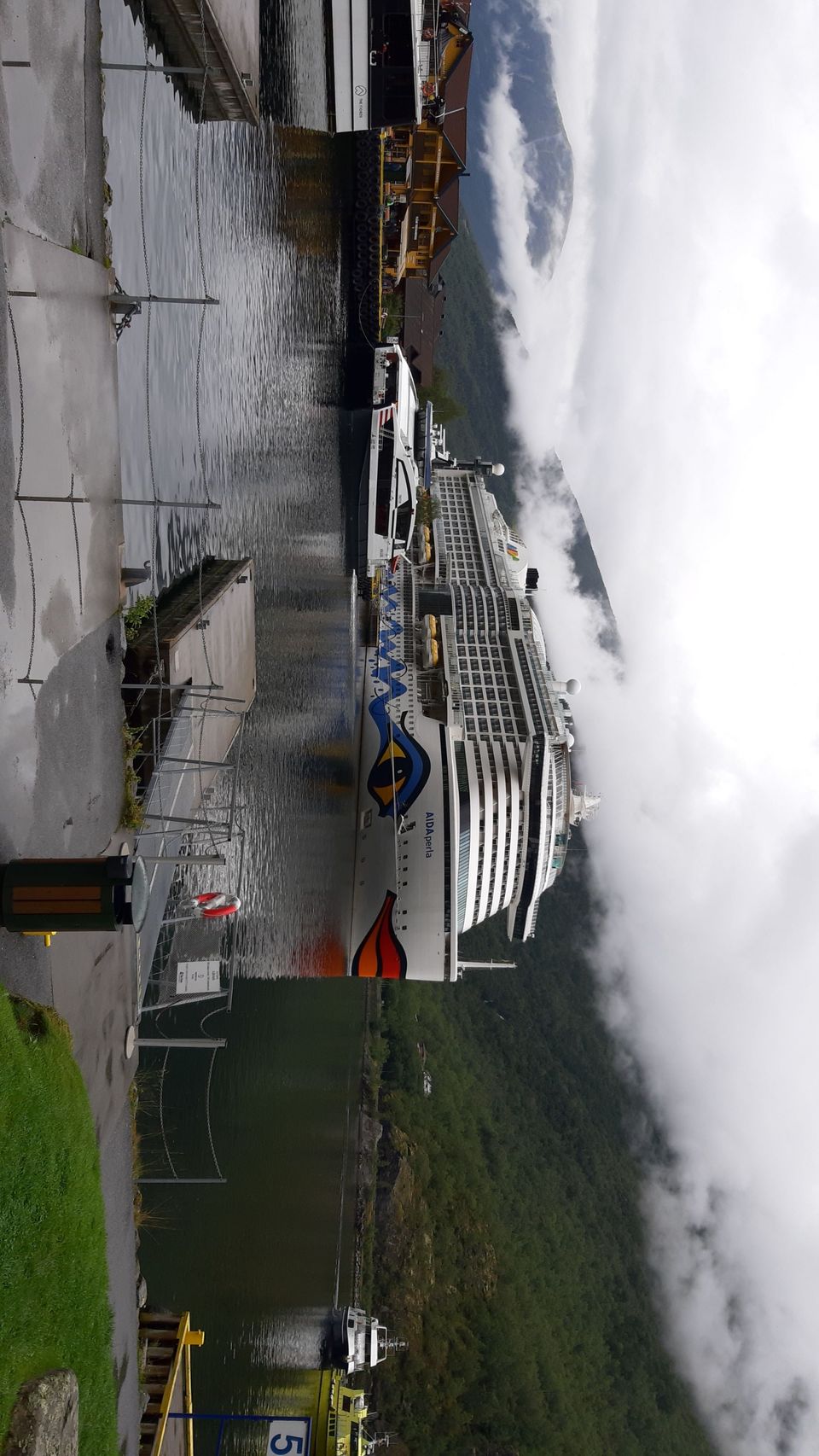 Photo of Flåm, Norway by Sagar Kashyap