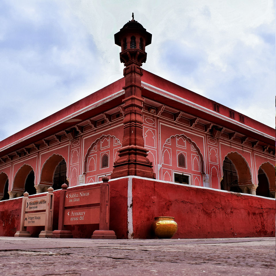 Photo of CITY PALACE - The Home of Jaipur Royals. 6/15 by Abhinav Priyadarshi
