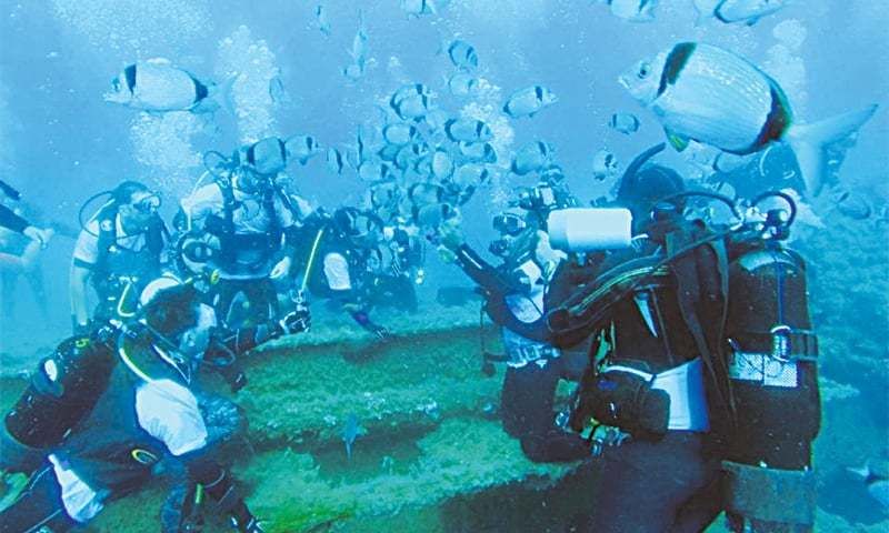 Photo of Now Scuba Dive into a Minesweeper turned Museum off Pondicherry coast at a Depth of 26 meters! by Anil Kumar