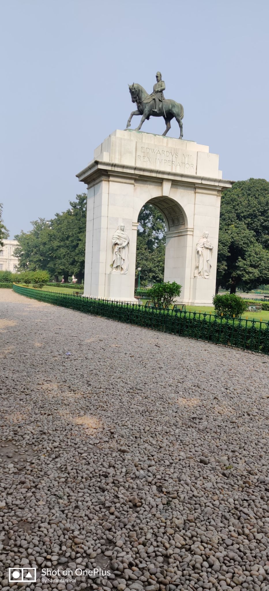 Photo of City of joy - Kolkata by Sayantani Pal