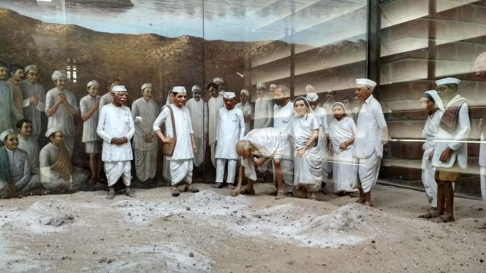 Photo of बापू का सफर: वो जगहें जहाँ आज भी ज़िंदा है गाँधी की यादें! by Manglam Bhaarat
