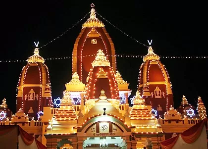 Photo of चिन्तपूणर्णी देवी मंदिर, Moien, Chintpurni, Himachal Pradesh, India by Manglam Bhaarat