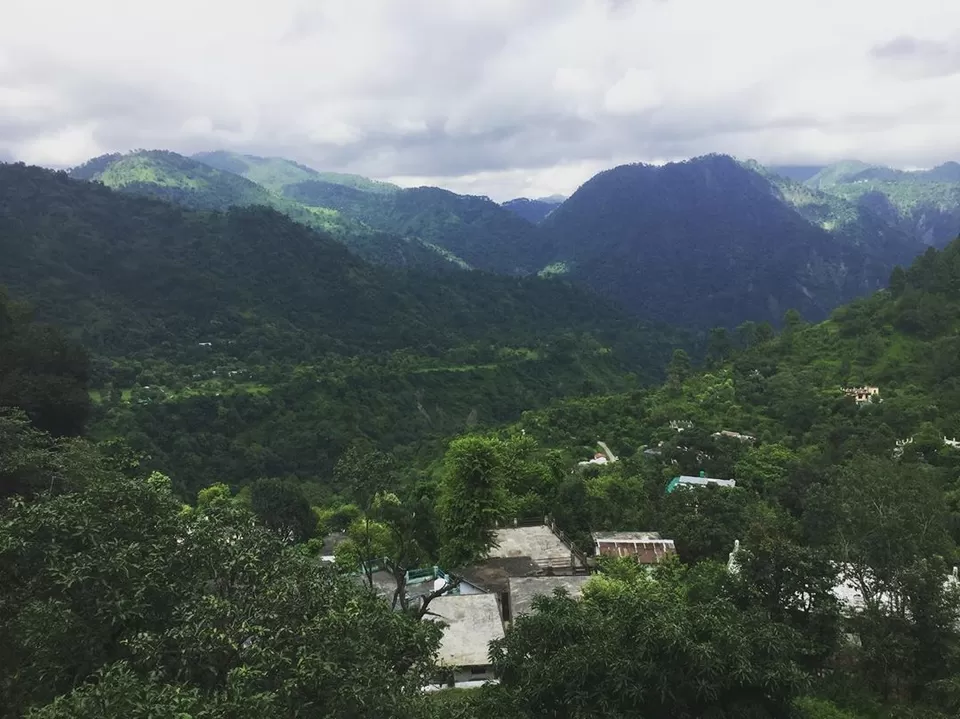 Photo of Jeolikote, Uttarakhand, India by Manglam Bhaarat