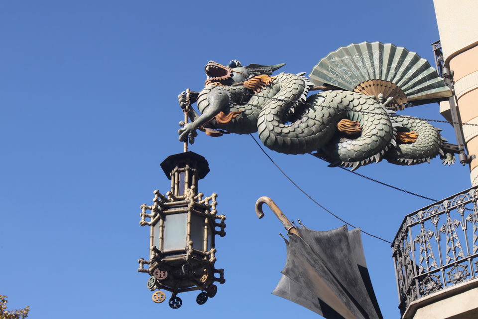 Photo of Viva Barcelona | 10 things to do around La Rambla 1/20 by Tahseen Taj