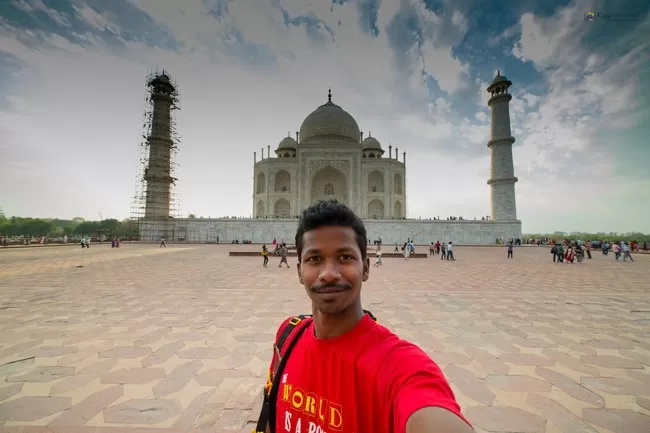 Photo of Taj Mahal, Dharmapuri, Tajganj, Agra, Uttar Pradesh, India by Raghu Varun Dev Tanna