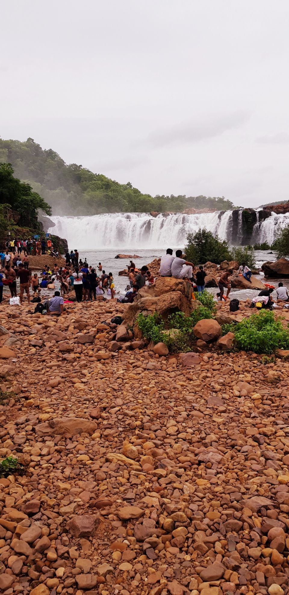 Photo of Bogatha Waterfalls, Koyaveerapuram G, Telangana, India by samaikya reddy
