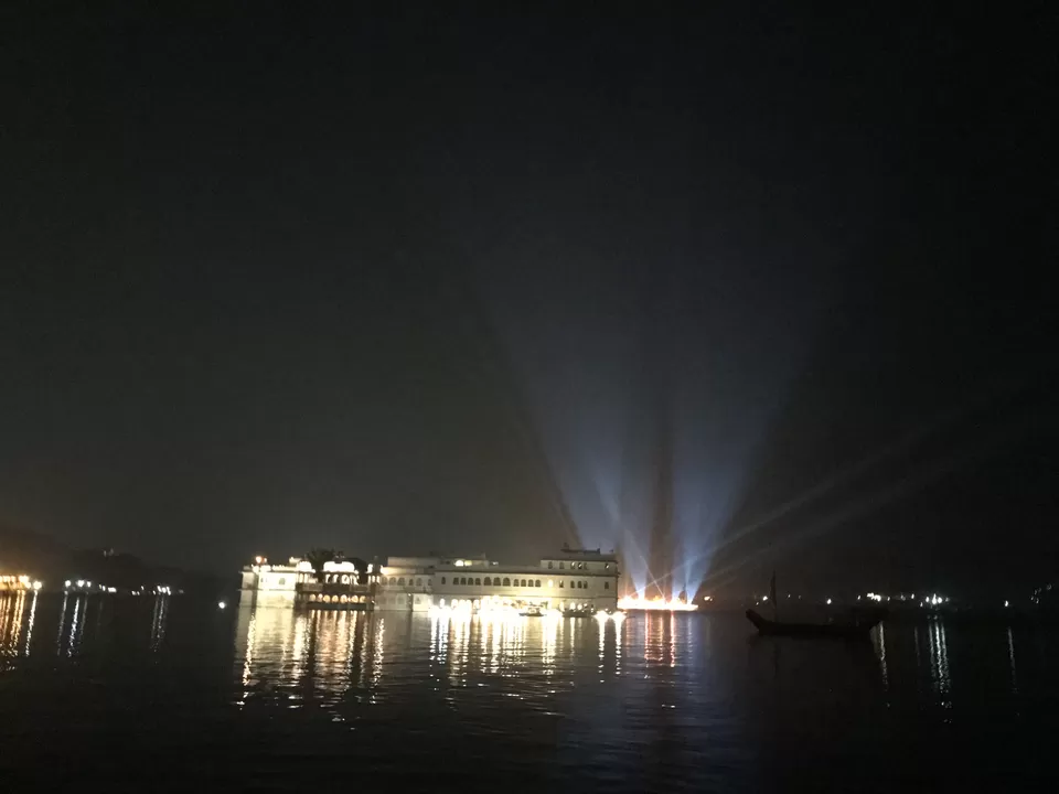 Photo of Taj Lake Palace, Pichola, Udaipur, Rajasthan, India by Navleen Kaur