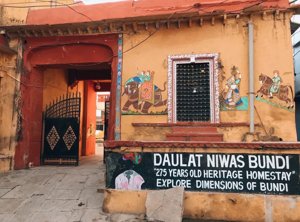 Photo of Daulat Niwas Bundi, Haveli, Teerath, Bundi, Rajasthan, India by Navleen Kaur