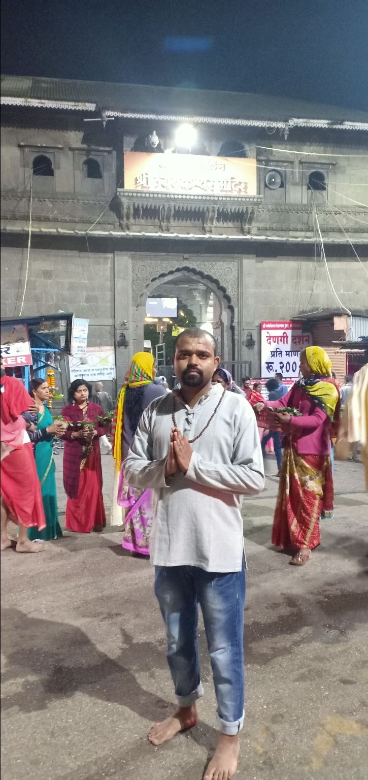 Photo of Trimbakeshwar Jyotirlinga Shiv Mandir, Shrimant Peshwe Path, Trimbak, Maharashtra, India by CheLa The Excited Traveler
