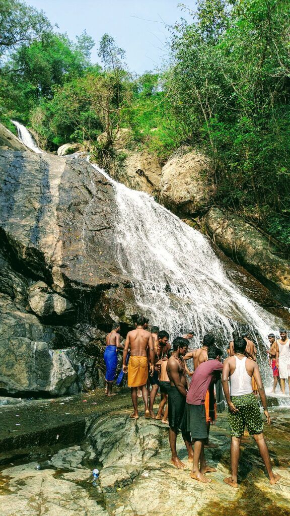 Photo of A cup of Chaaya and the Refreshing Soul at Valparai 3/6 by Sudharsan Chandrasekar