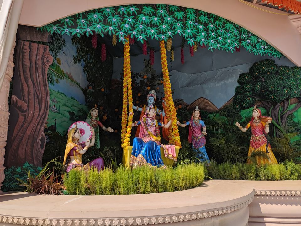 Photo of एक दिन राधारानी जी के बरसाने में by Rupendra Singh