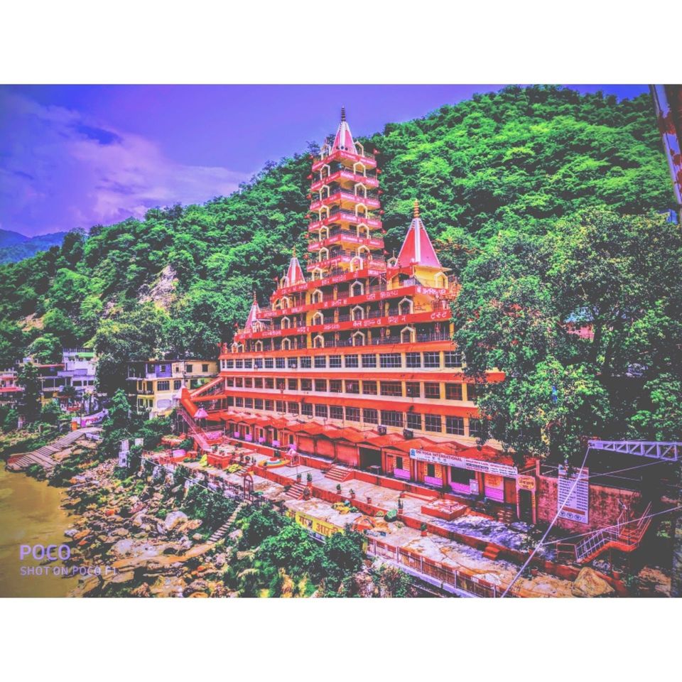 Photo of Trayambakeshwar Temple, Laxman Jhoola, Laxman Jhula, Rishikesh, Uttarakhand, India by Singh Navneet