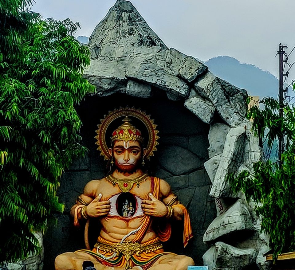 Photo of Office break and unplanned trip to Mussoorie & Rishikesh : Into the Himalayas by Singh Navneet