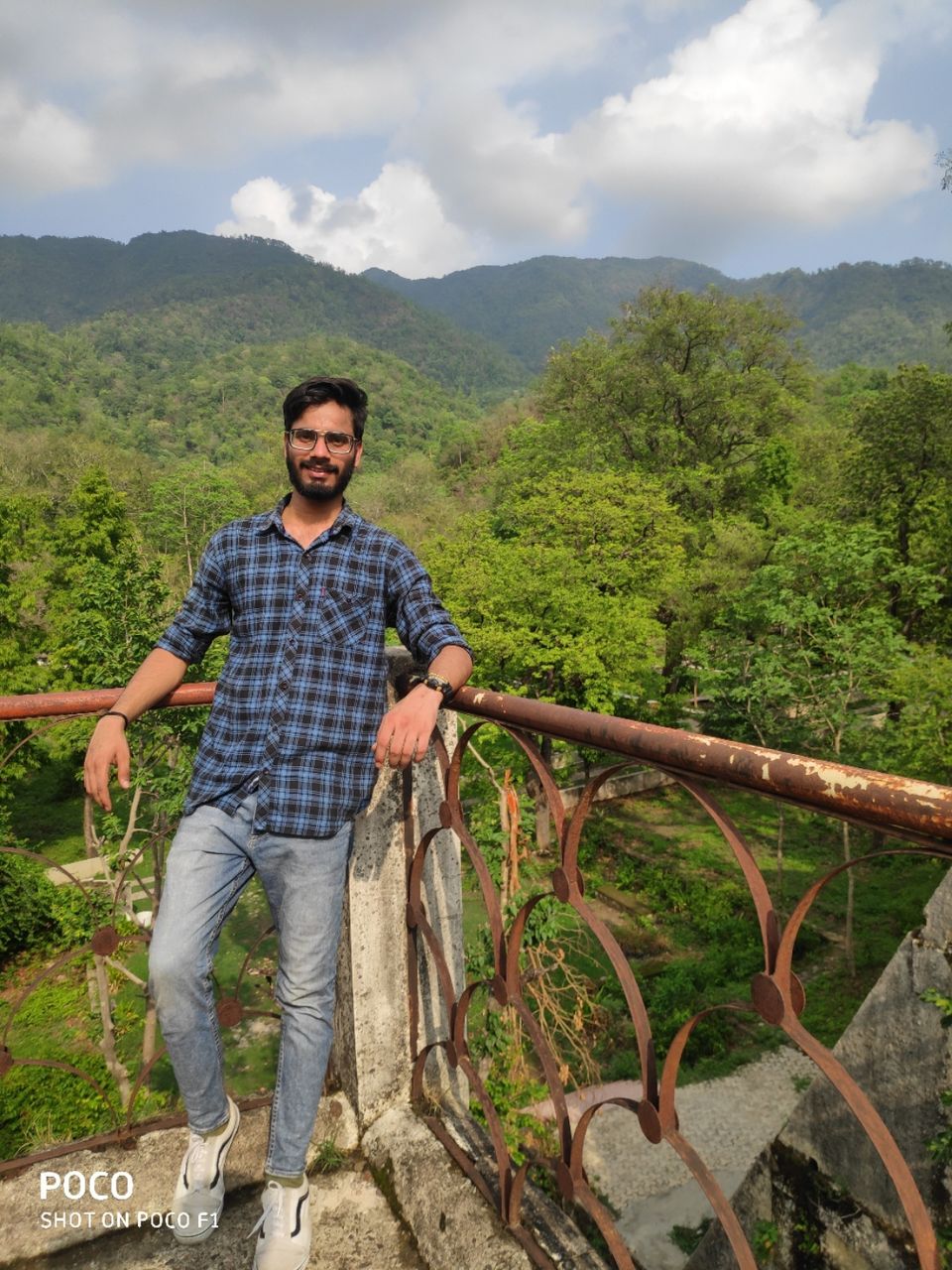 Photo of Office break and unplanned trip to Mussoorie & Rishikesh : Into the Himalayas by Singh Navneet