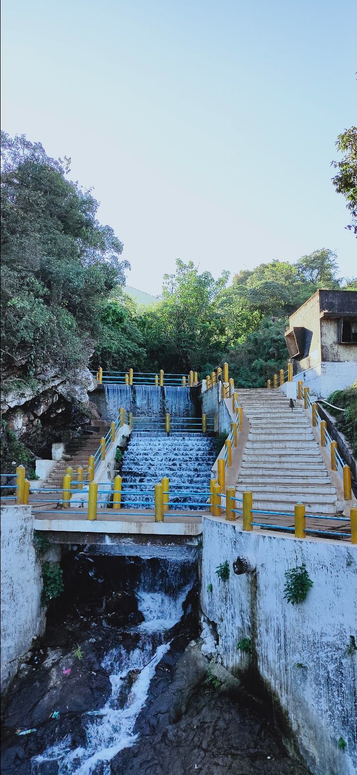 Photo of Chikmanglur: Coffee Land || Mullayanagiri, Hebbe falls, Belur,Halebeedu, || Bike Trip || Backpacking by HARSHA VARDHAN VARMA