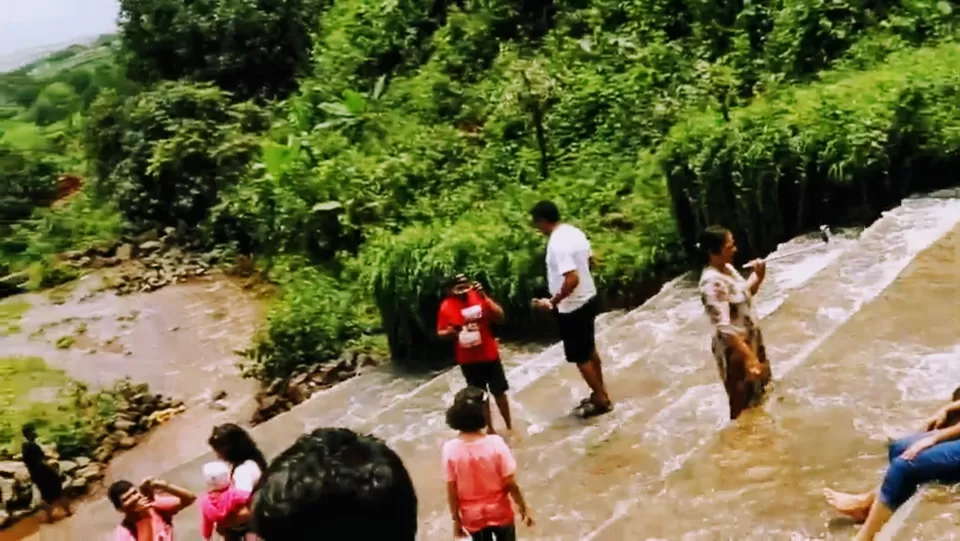 Photo of Jagtap waterfalls and Mau waterfalls by Beatu