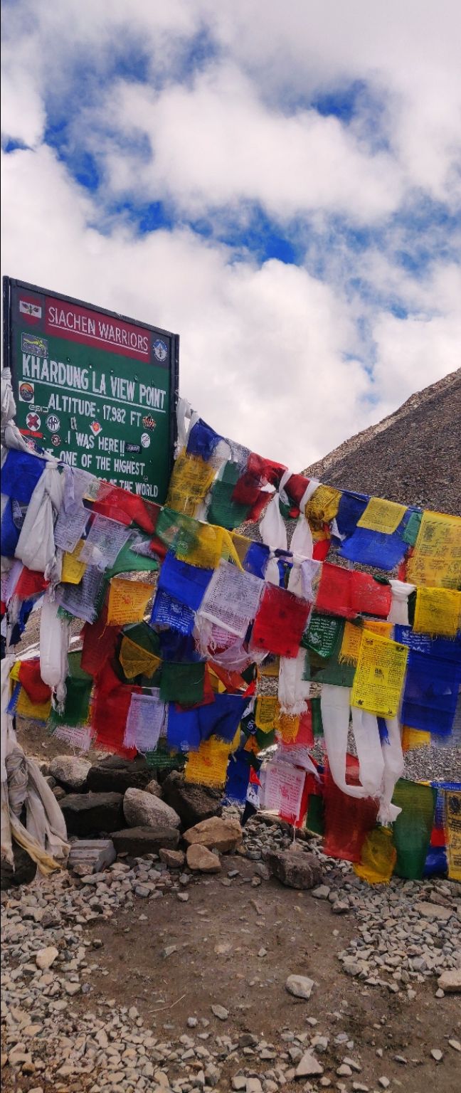Photo of Khardung La by Mukul Peppal