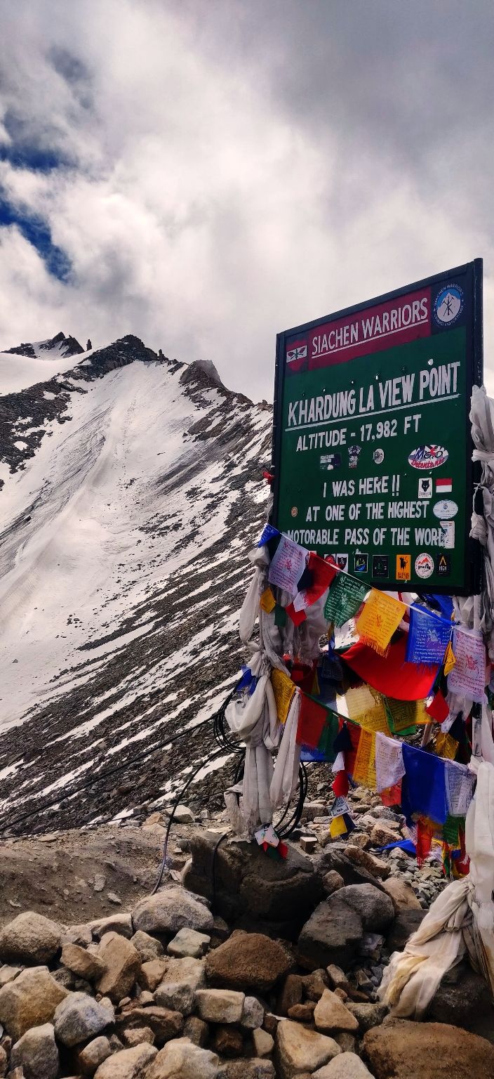 Photo of Khardung La by Mukul Peppal