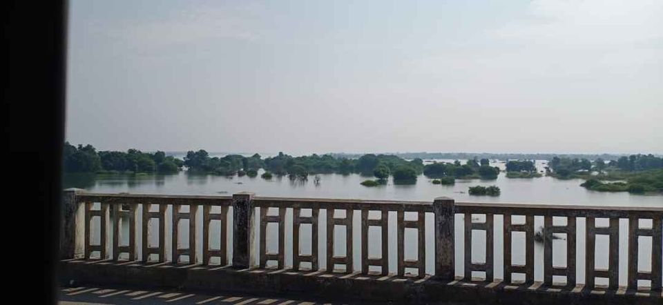 Photo of Kasrawad Bridge, Kasrawad, Madhya Pradesh, India by Gypsi Life
